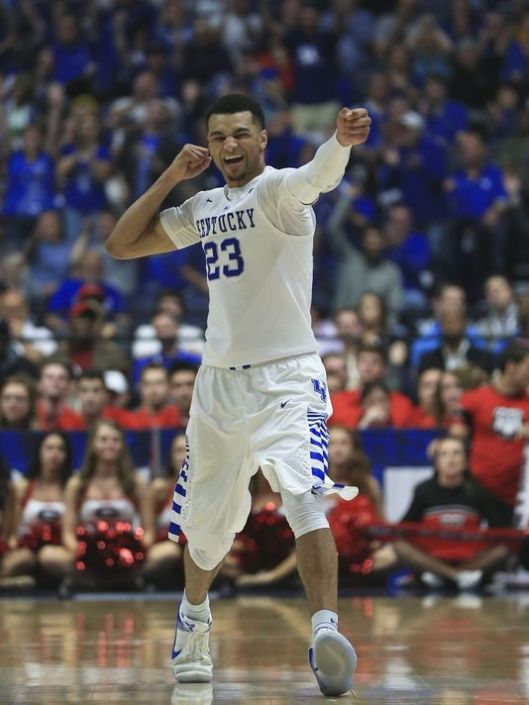 635934019592092463-jamalmurrayarrow